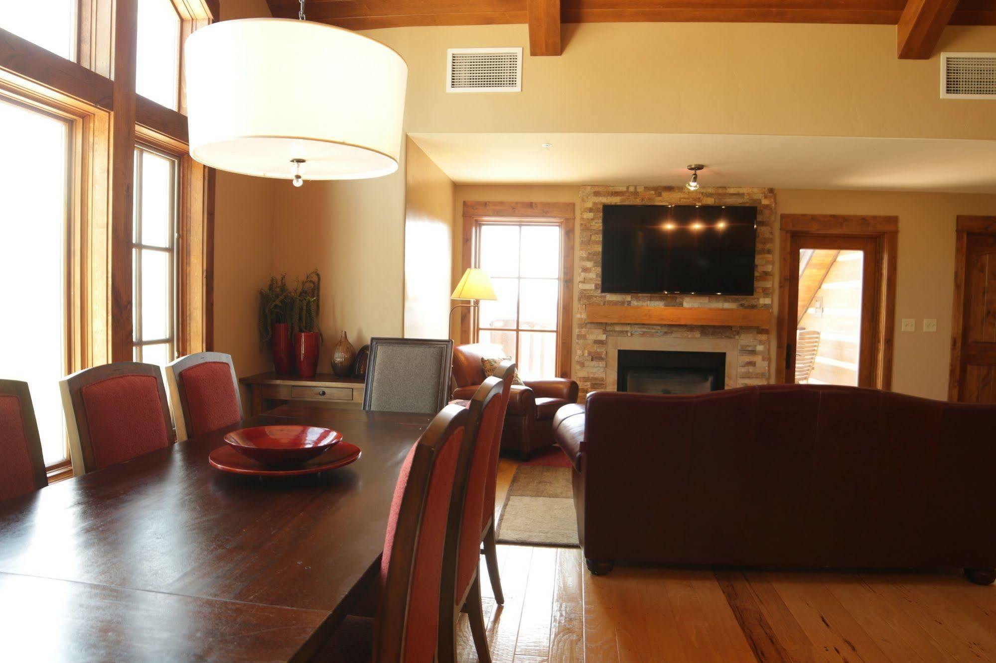 Tamarack Resort エクステリア 写真